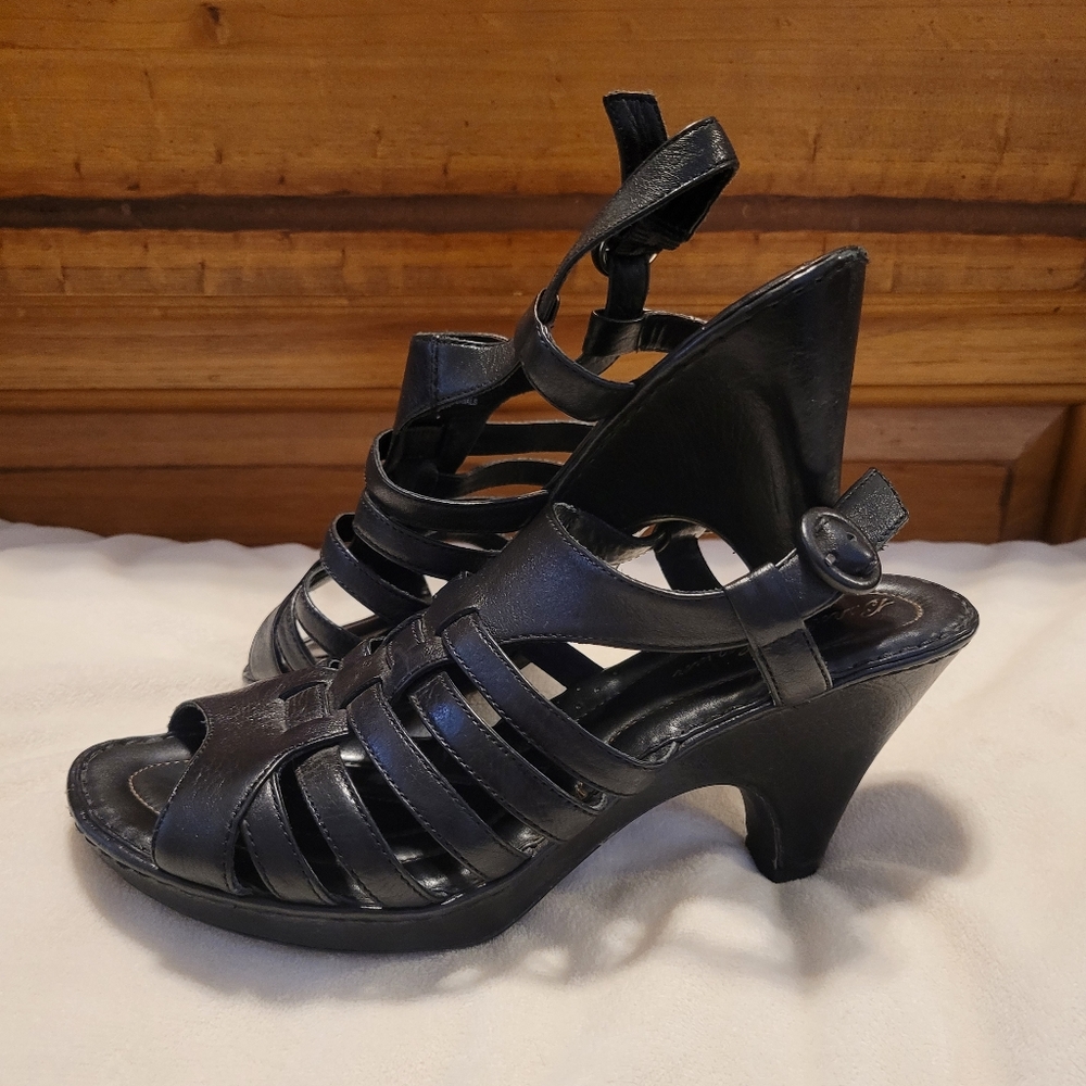 Born Crown Black Leather Sandal